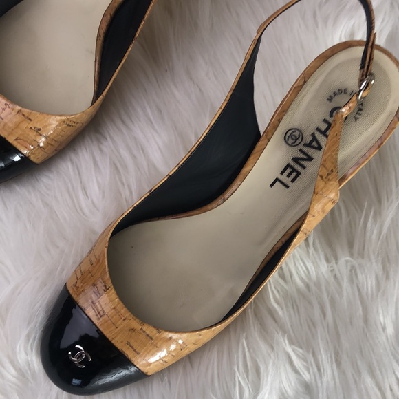 Vintage CHANEL timeless Summer Shoes - 9 1/2 - Picture 1 of 7
